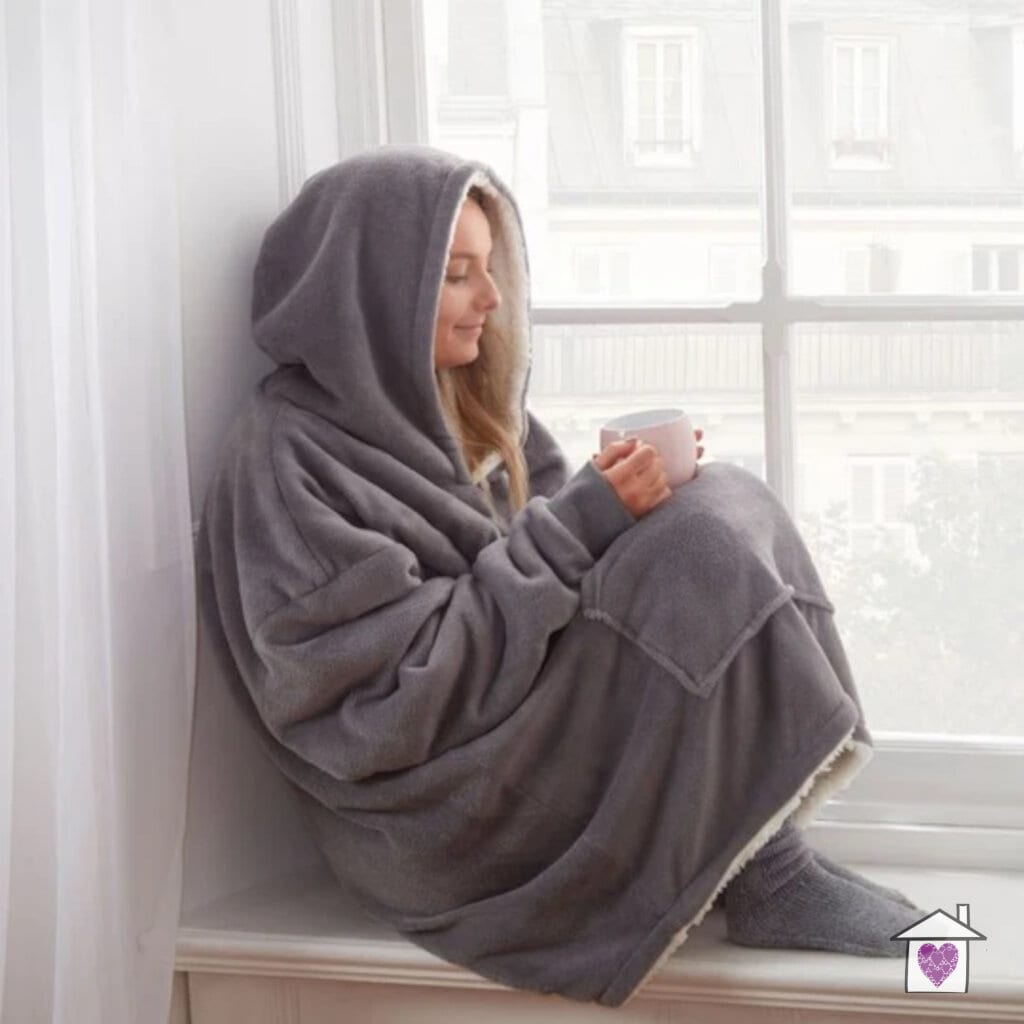 Hooded Blanket - Image 3