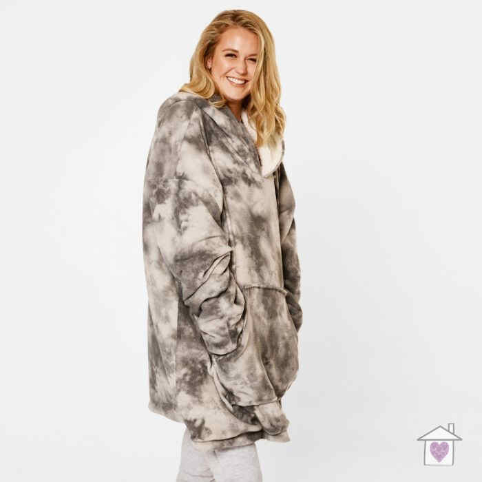 Patterned Hooded Blanket - Image 5