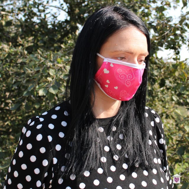 Reusable Fashion Face Mask - Pink Hearts (Adult) - Image 2
