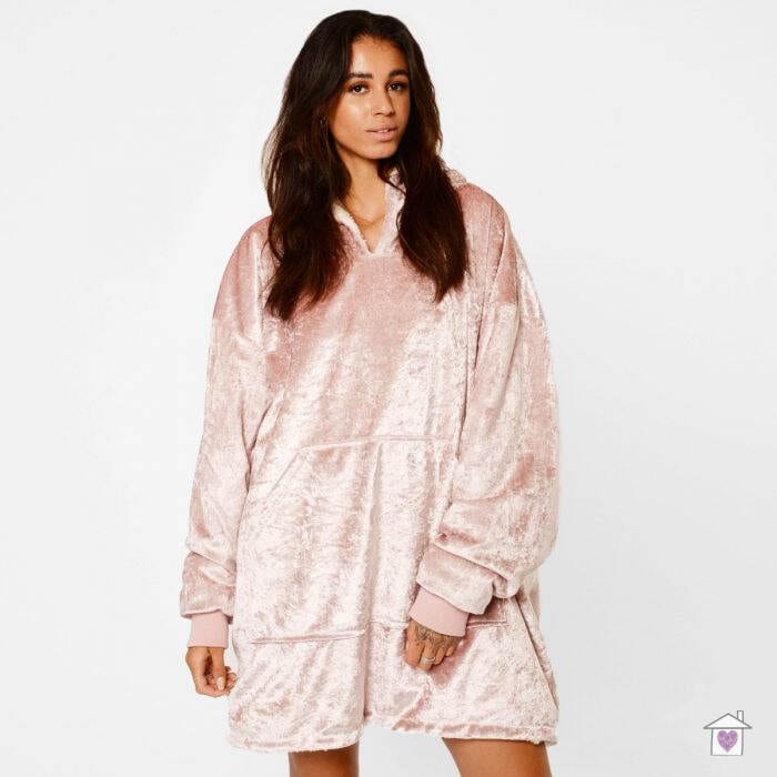 Crushed Velvet Hooded Blanket- Blush Pink - Image 4