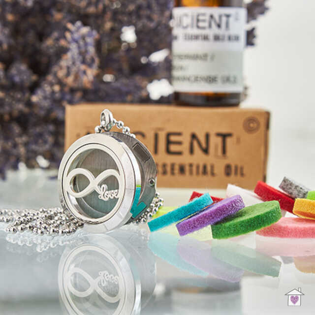 Aromatherapy Necklace - Infinity Love 25mm - Image 3