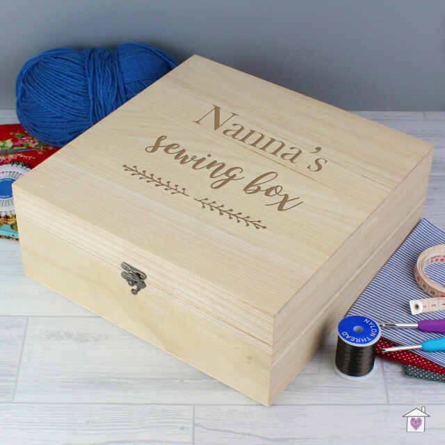 Personalised Floral Large Wooden Keepsake Box - Image 4
