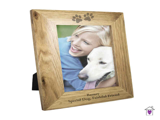 Personalised Paw Prints 5x7 Wooden Photo Frame