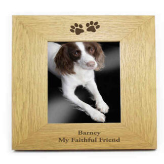 Personalised Oak Finish 4x6 Paw Prints Photo Frame